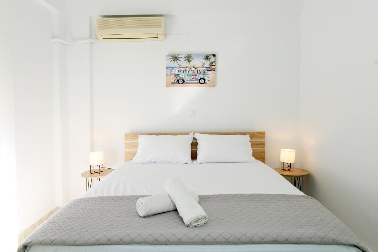 Villa Irilena - 4Bdr Beach House غينادي المظهر الخارجي الصورة