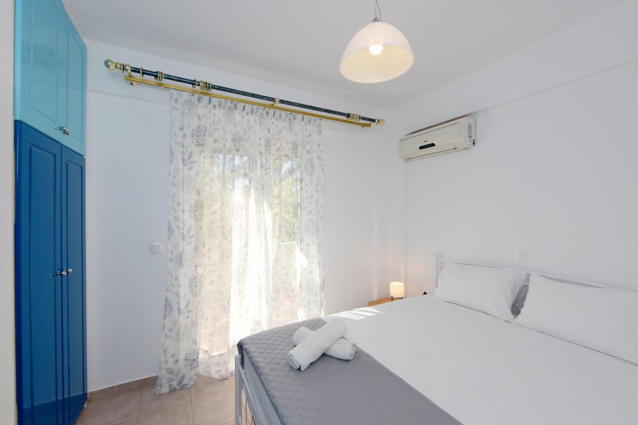 Villa Irilena - 4Bdr Beach House غينادي المظهر الخارجي الصورة